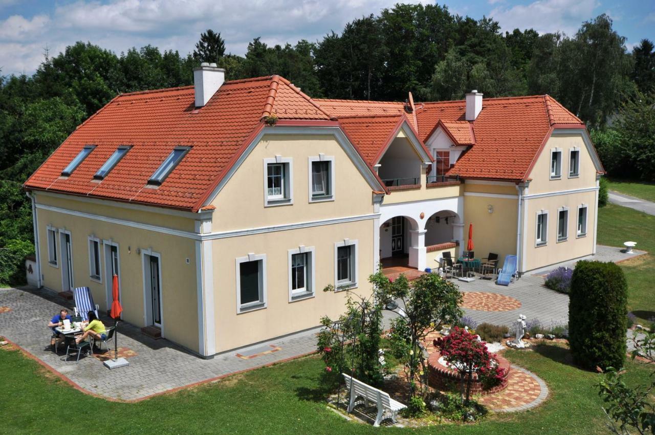 Arkadenhof Flasch Worterberg Esterno foto